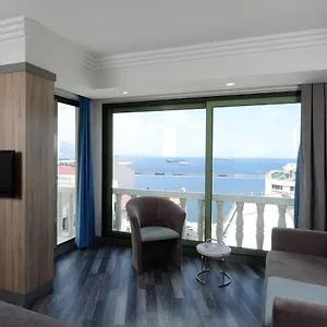 Marla Hotel Esmirna