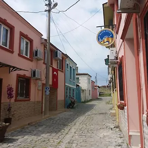 Sualti Ayvalı